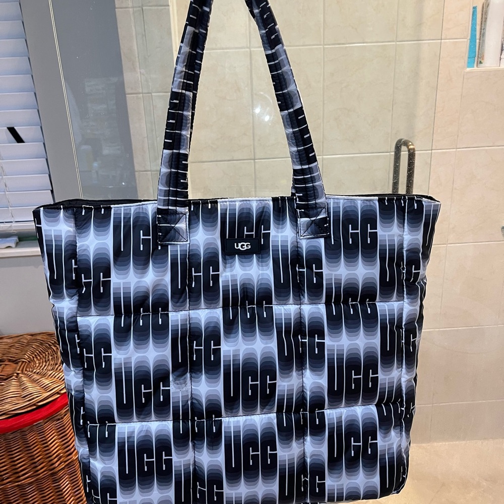 UGG Ellie Monogram Black and Gray Tote Bag